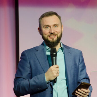 Headshot of Sergey Shidlovskiy